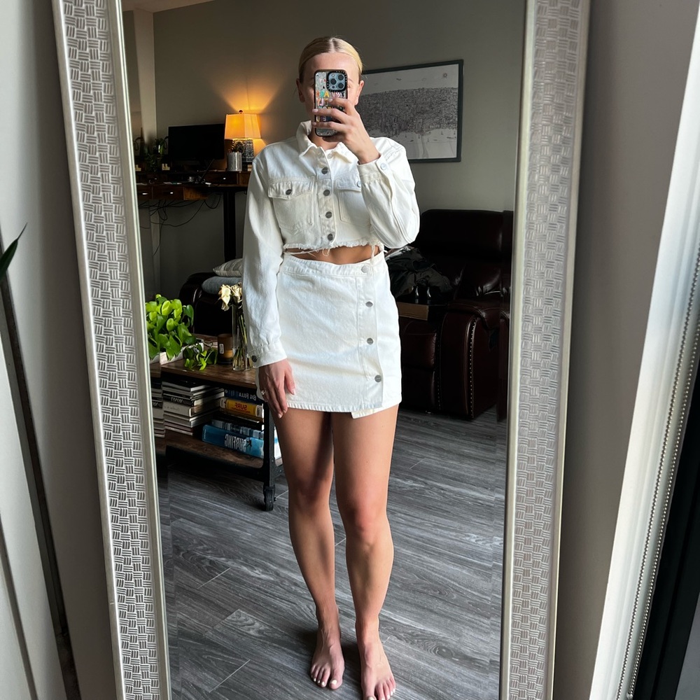 superdown Mika Button Front Dress White Denim - Small - Picture 10 of 10